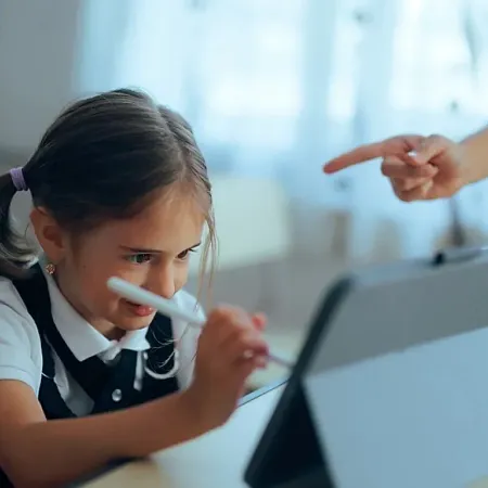 Тень двойки: опасности и возможности