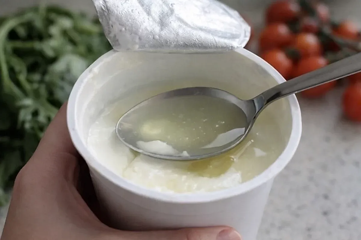 Польза сыворотки в йогурте и питание против стресса